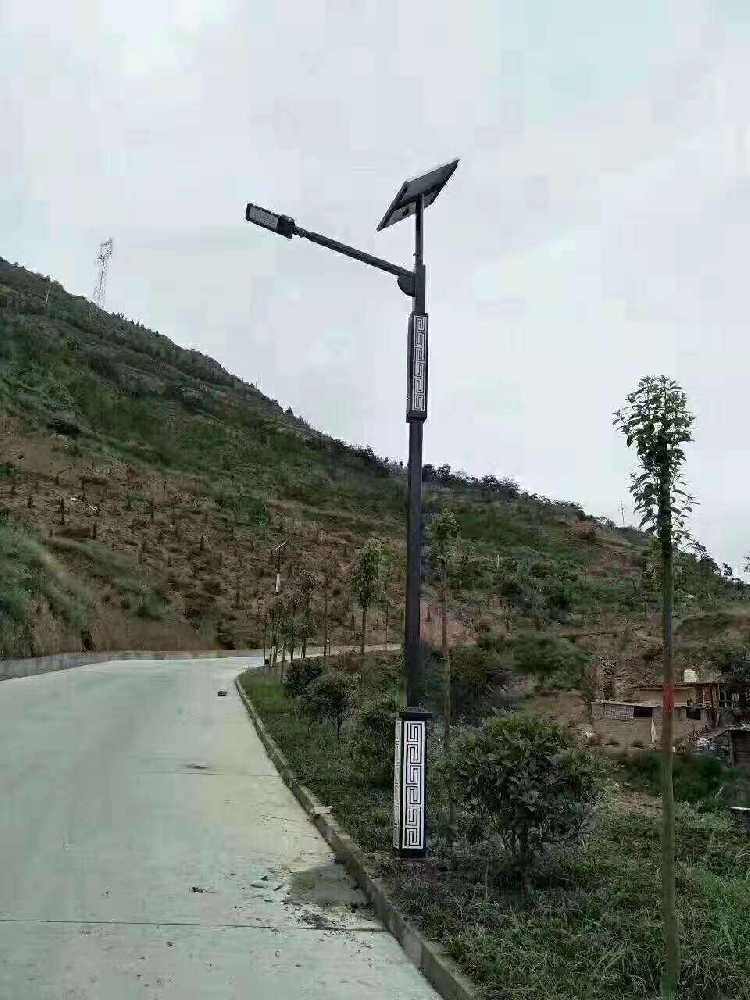 元宝山区仿古太阳能路灯